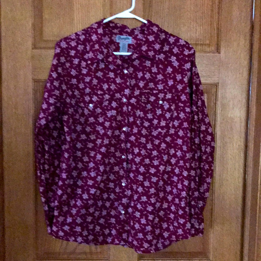Wrangler Women’s western floral shirt size L